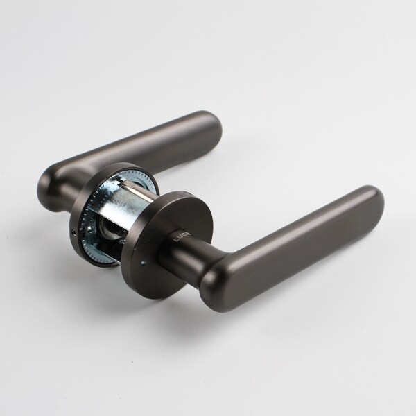 꾸밈닷컴 - 손잡이/도어락 ▼ > 방문손잡이 ▼ > 레버 버튼형 > 루체 방문손잡이 LU-376 (타공 45mm)