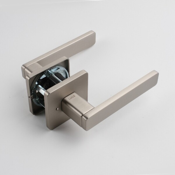꾸밈닷컴 - 손잡이/도어락 ▼ > 방문손잡이 ▼ > 레버 버튼형 > 루체 방문손잡이 LU-282 (타공 55mm)