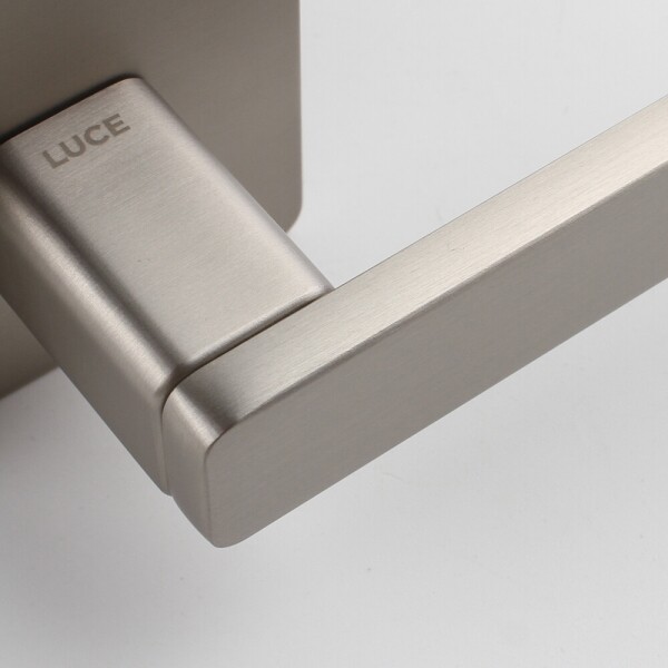 꾸밈닷컴 - 손잡이/도어락 ▼ > 방문손잡이 ▼ > 레버 버튼형 > 루체 방문손잡이 LU-282 (타공 55mm)
