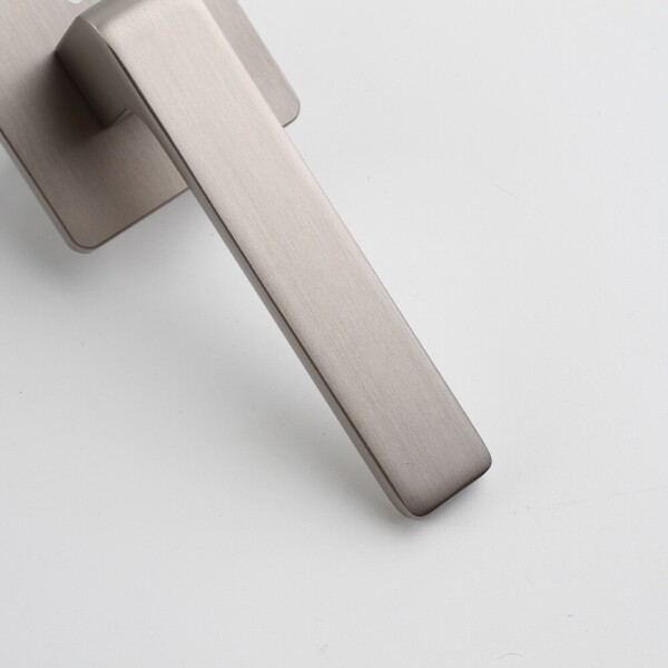 꾸밈닷컴 - 손잡이/도어락 ▼ > 방문손잡이 ▼ > 레버 버튼형 > 루체 방문손잡이 LU-289 (타공 55mm)