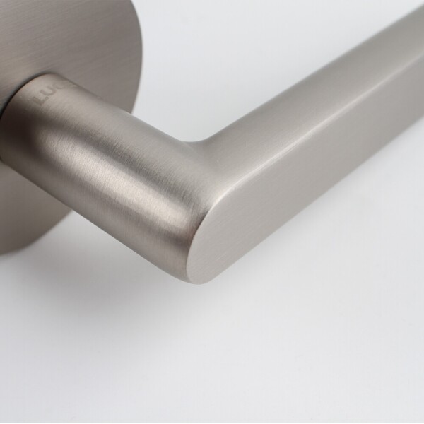 꾸밈닷컴 - 손잡이/도어락 ▼ > 방문손잡이 ▼ > 레버 버튼형 > 루체 방문손잡이 LU-177 (타공 55mm)