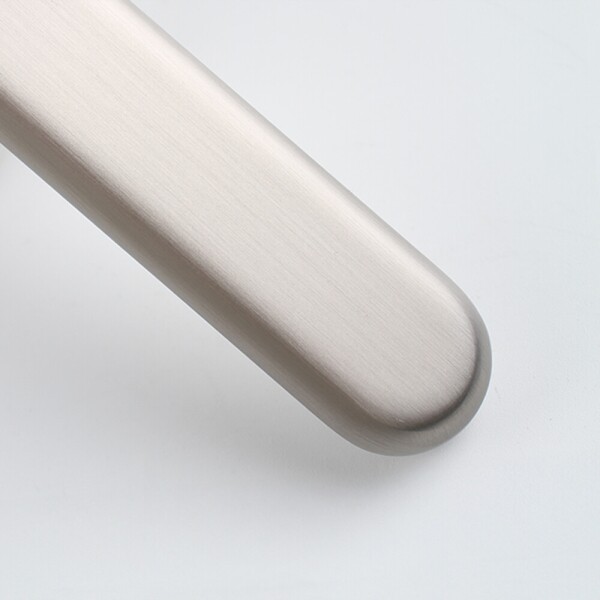 꾸밈닷컴 - 손잡이/도어락 ▼ > 방문손잡이 ▼ > 레버 버튼형 > 루체 방문문손잡이 LU-176 (타공 55mm)