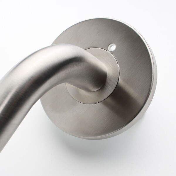 꾸밈닷컴 - 손잡이/도어락 ▼ > 방문손잡이 ▼ > 레버 버튼형 > 스텐 방문손잡이 스틱 실버