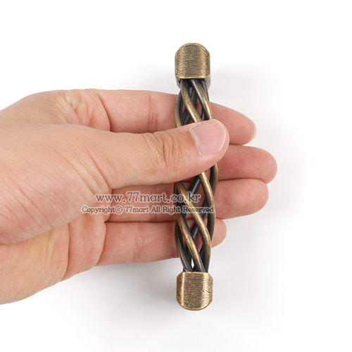 꾸밈닷컴 - 손잡이/도어락 ▼ > 가구손잡이 ▼ > P96mm > 가구손잡이 꽈배기 AB (P96mm)